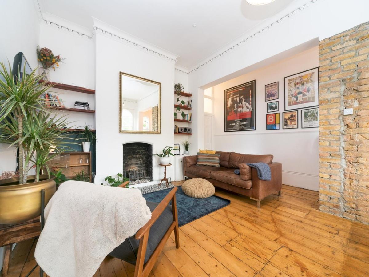 Pass The Keys Rustic And Quirky Flat In Charming Charlton Village Λονδίνο Εξωτερικό φωτογραφία