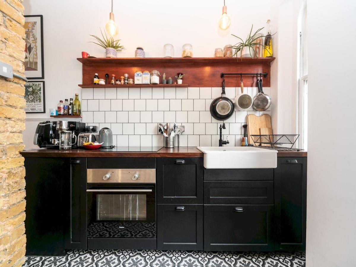 Pass The Keys Rustic And Quirky Flat In Charming Charlton Village Λονδίνο Εξωτερικό φωτογραφία